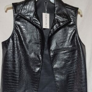 Black Crocodile-Patterned Women's Vest